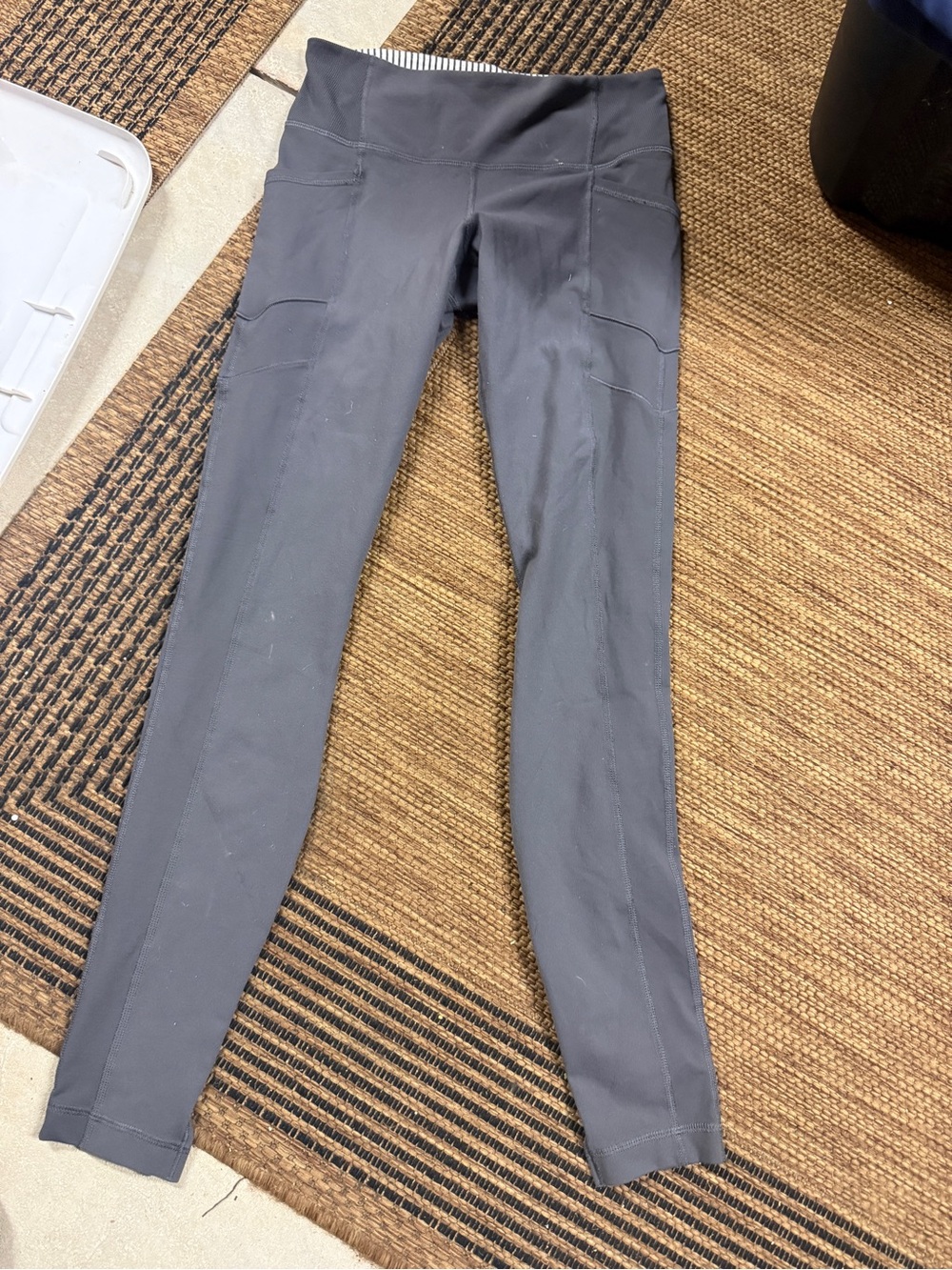 Lululemon 🍋 Gray Women's Active Leggings